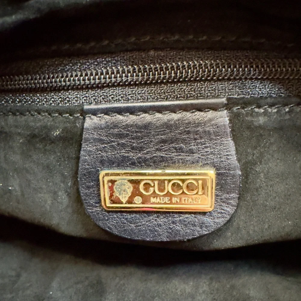 Vintage Gucci Black Leather Clutch - Picture 5 of 14